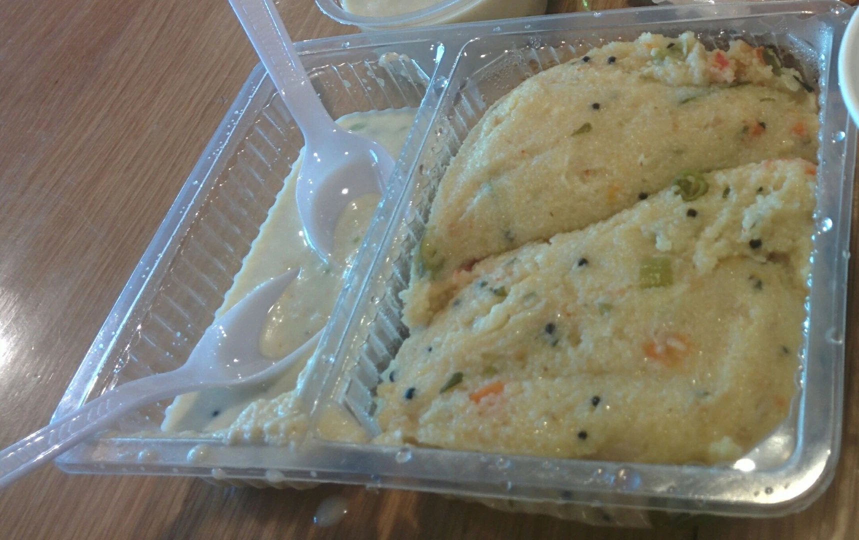 सब्जियों के साथ हल्का भारतीय नाश्ता